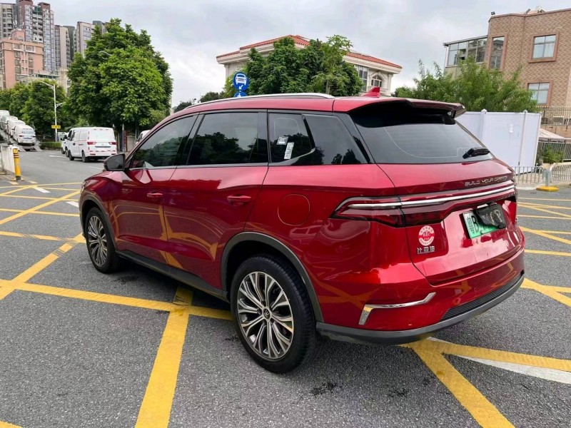 深圳20年比亚迪宋8