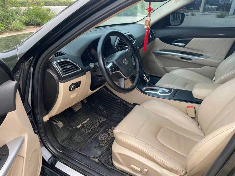 保定16年北汽绅宝D708