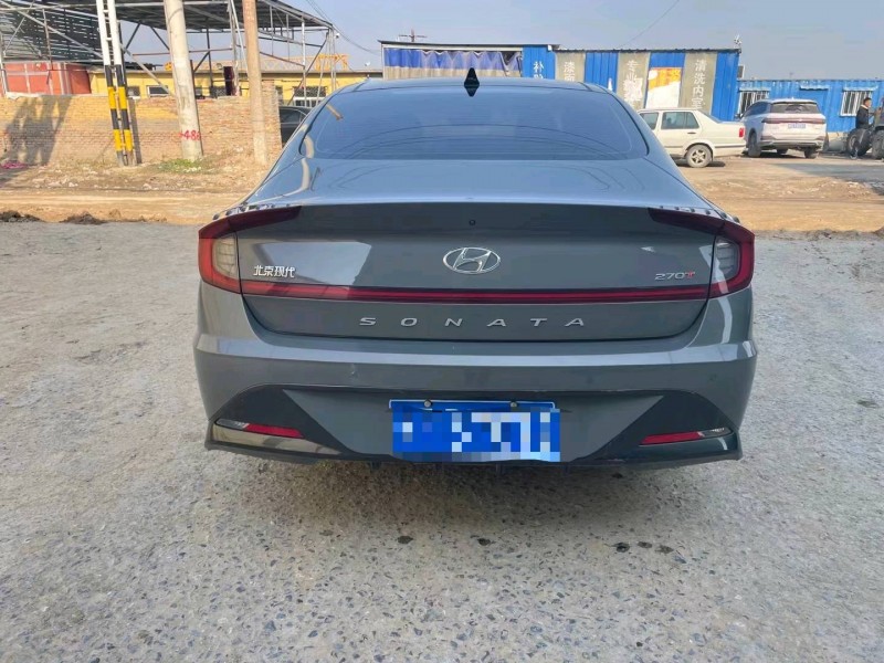 保定21年现代索纳塔十9