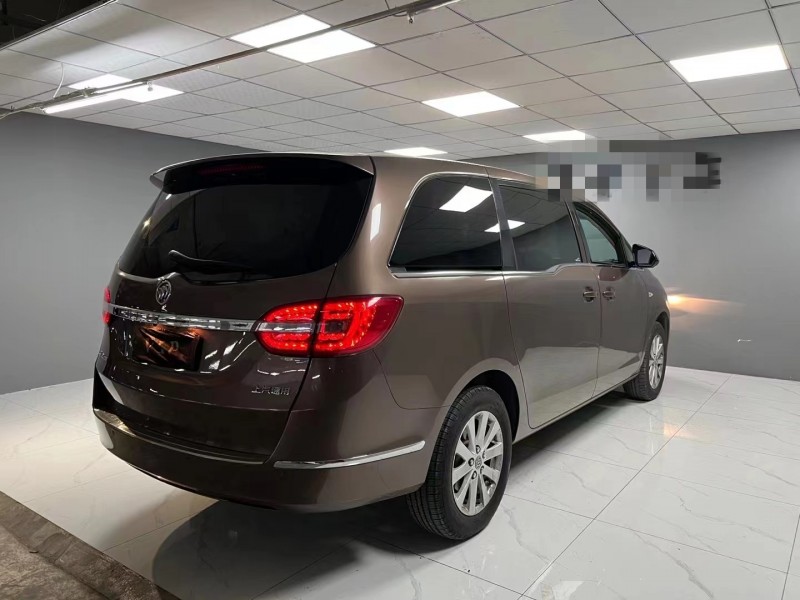 成都19年别克GL88