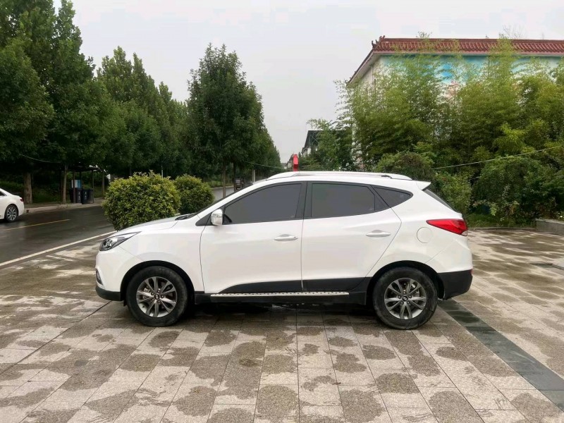 济南16年现代ix357