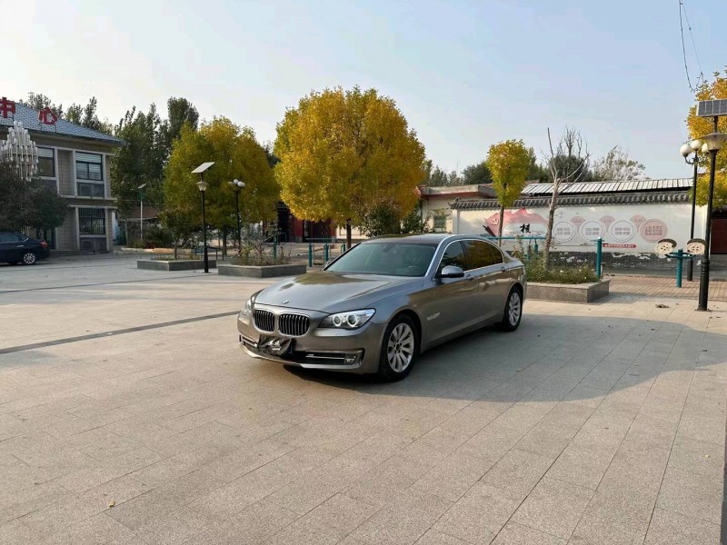 济南14年宝马7系1