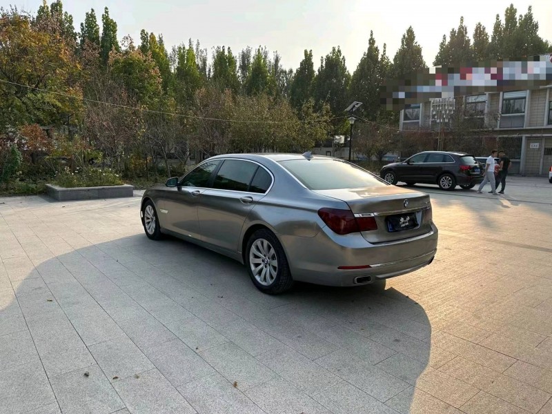 济南14年宝马7系5