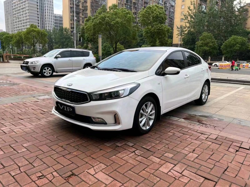 衡阳18年起亚K32
