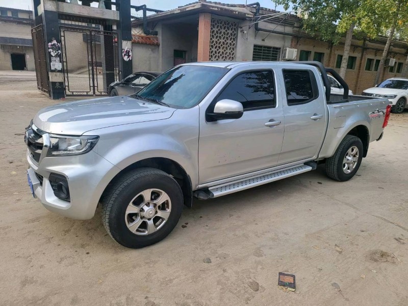 保定21年长城汽车风骏73