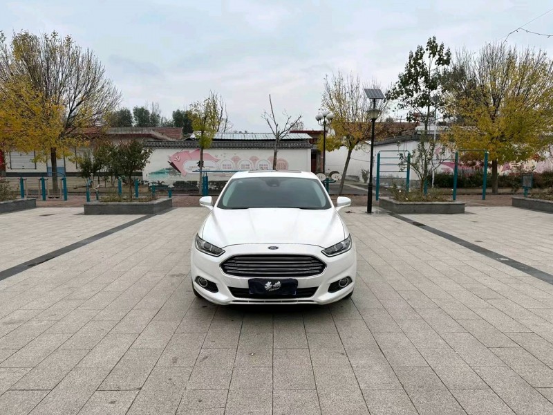 济南16年福特蒙迪欧1