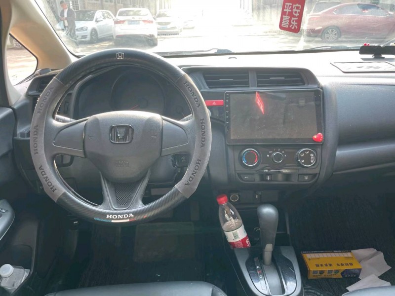 保定16年本田飞度6