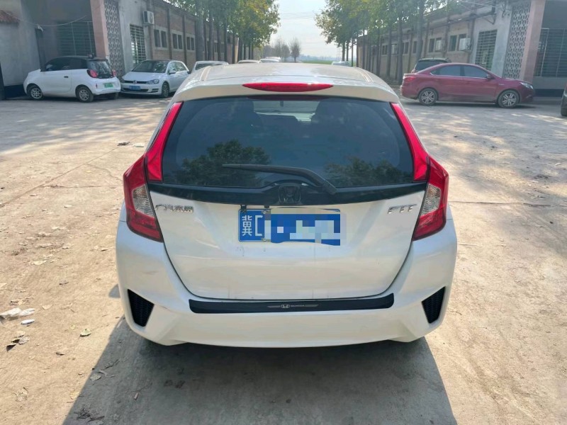 保定16年本田飞度9