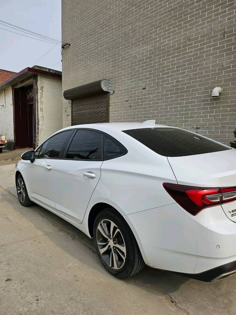 菏泽20年别克威朗7