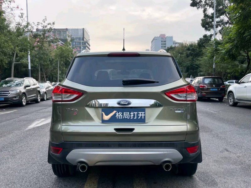 深圳15年福特翼虎9