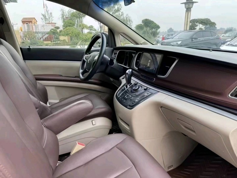 淄博15年别克GL85