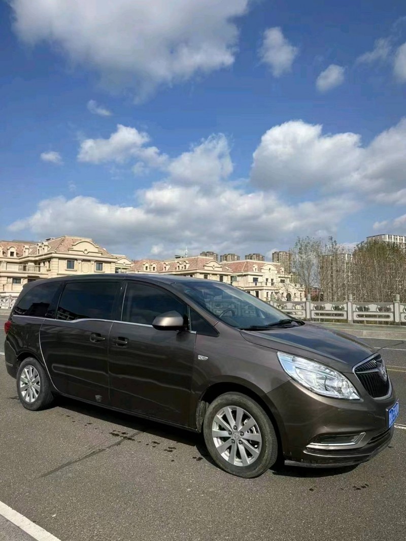 淄博18年别克GL82