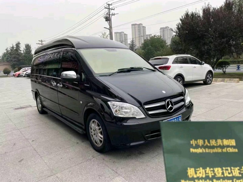 淮南15年奔驰威霆2