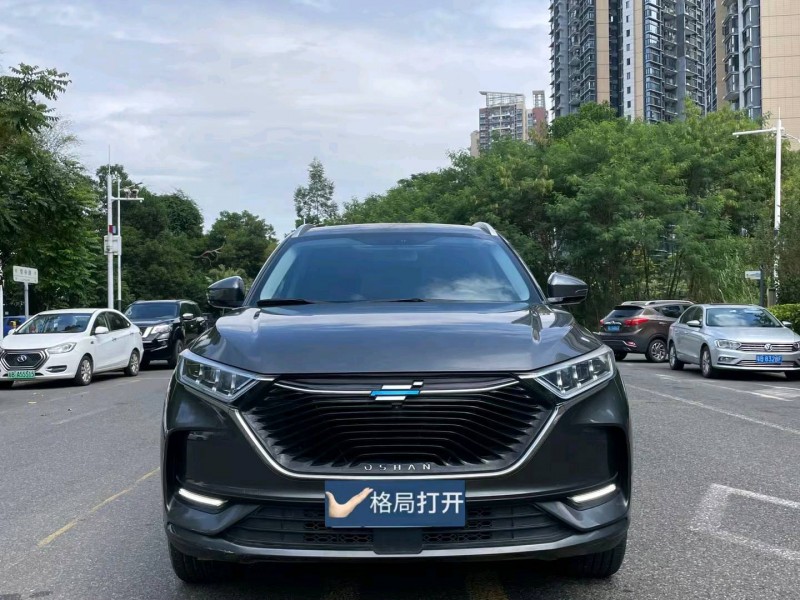 深圳21年长安汽车欧尚1