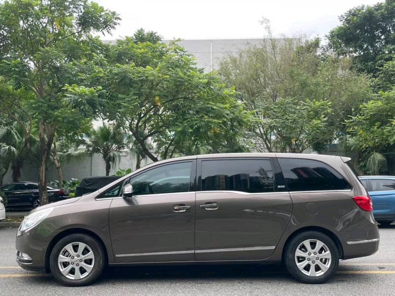 深圳16年别克GL87