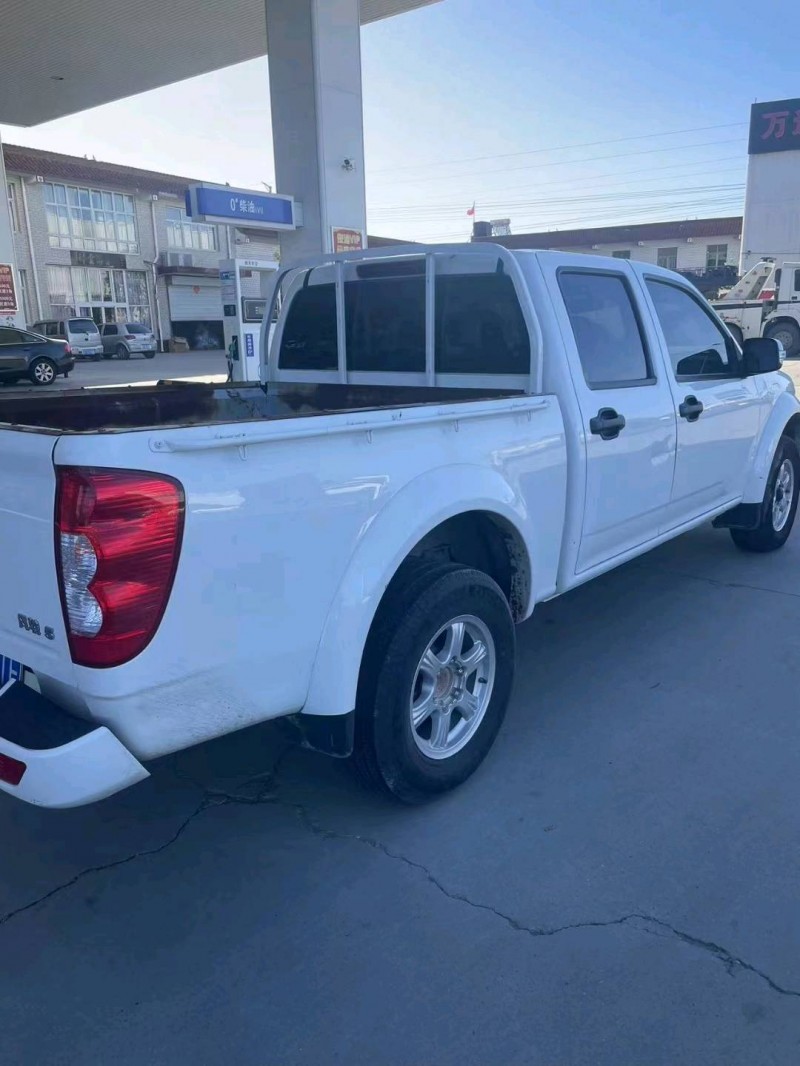 保定21年长城汽车风骏57