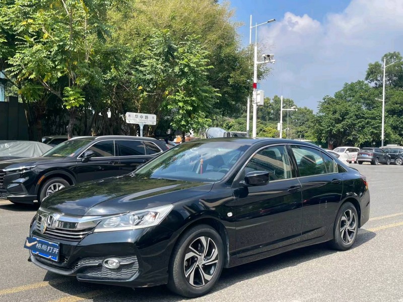 深圳18年本田雅阁2