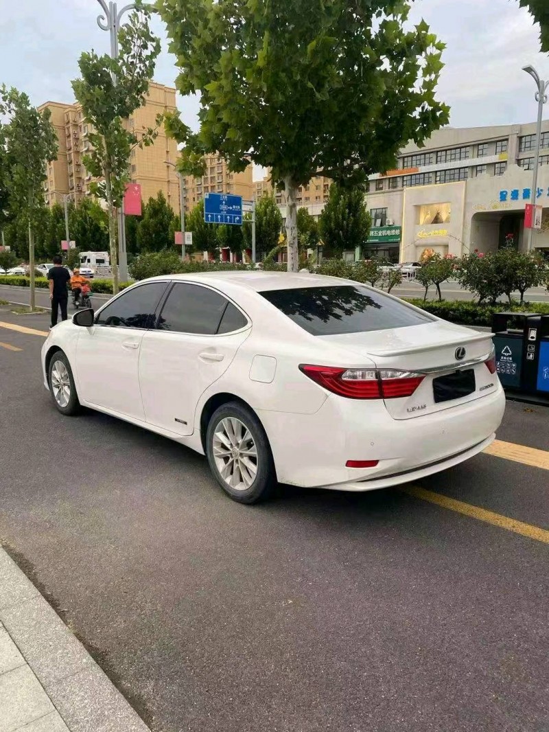 东营14年雷克萨斯ES4