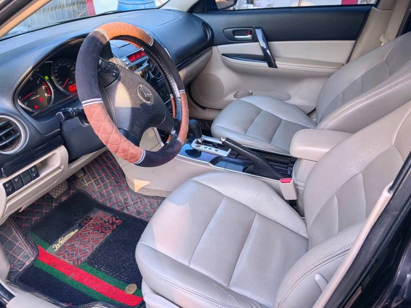 保定11年马自达昂克赛拉4