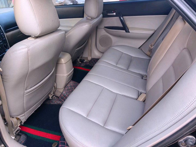 保定11年马自达昂克赛拉5