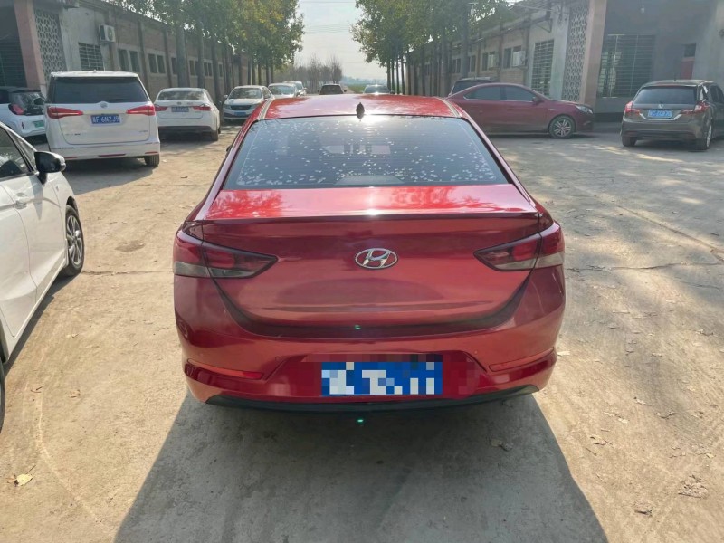 保定19年现代瑞纳9