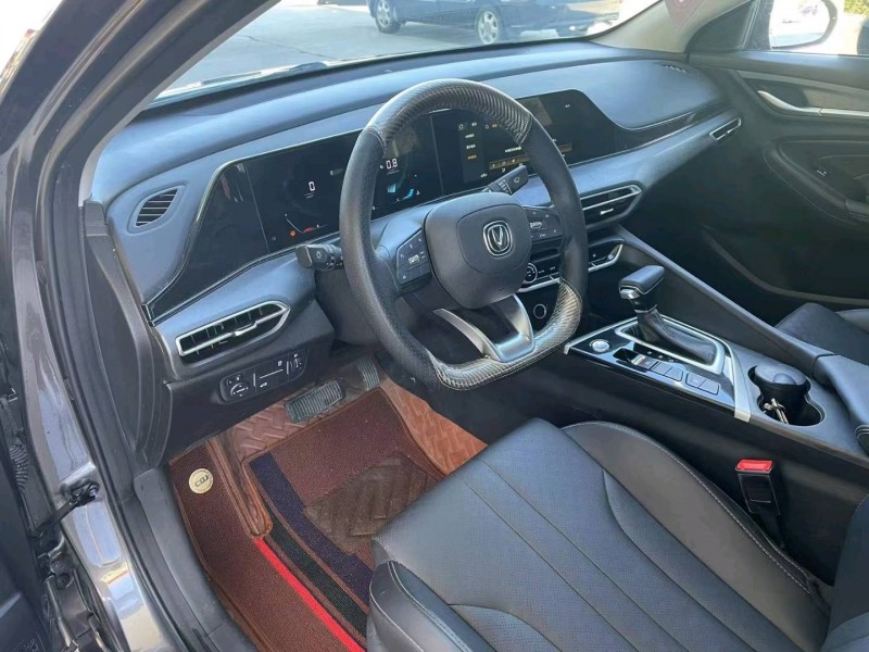 保定21年长安汽车逸动8