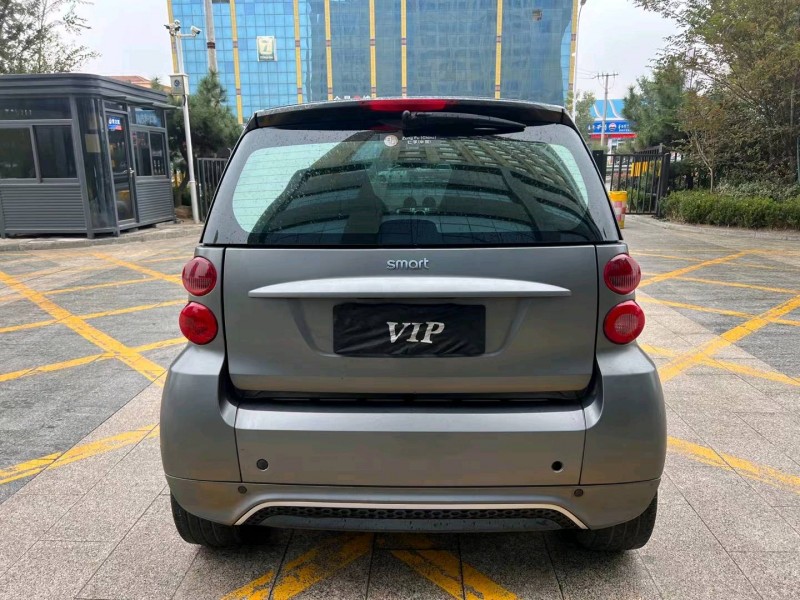 济宁14年奔驰smart7