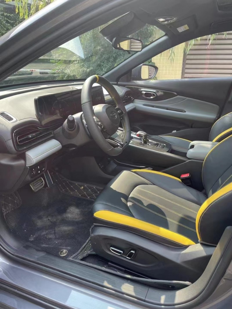 成都23年传祺影豹4