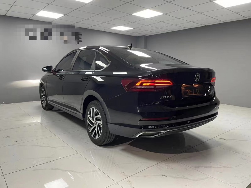 成都22年大众朗逸7