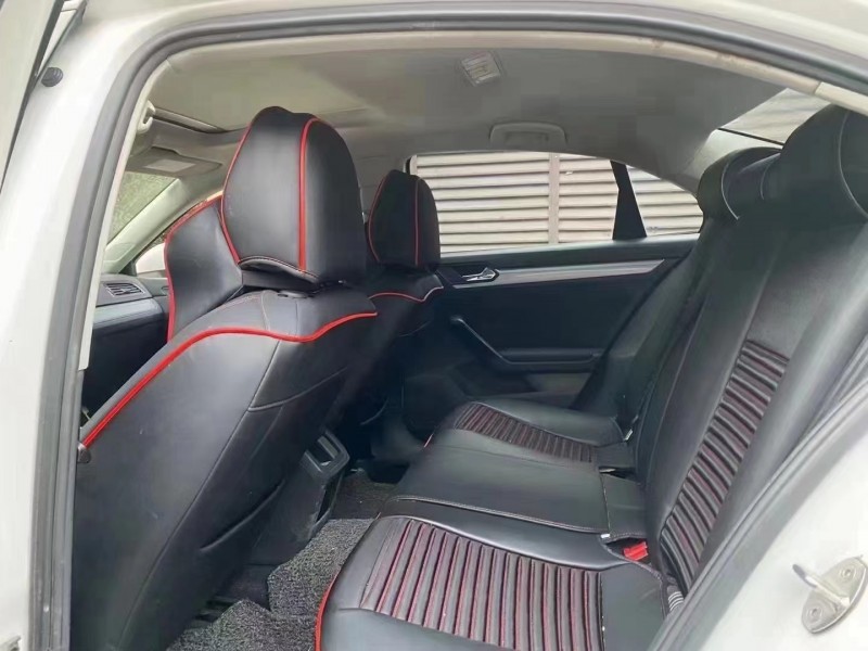 成都16年大众凌渡6