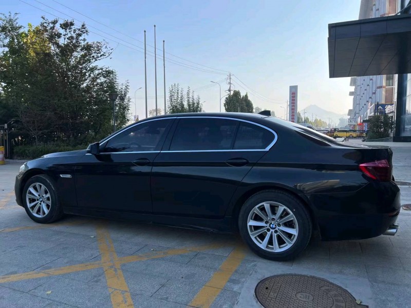 济宁14年宝马5系8