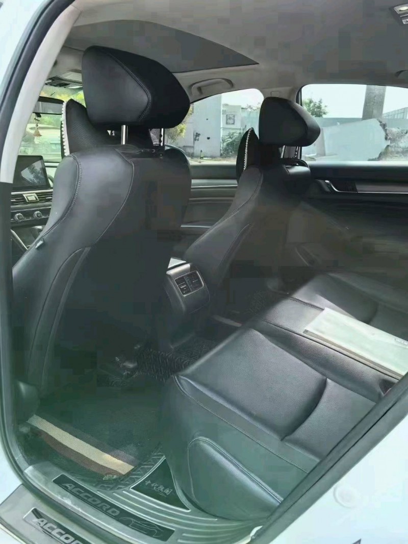 邢台19年本田雅阁5