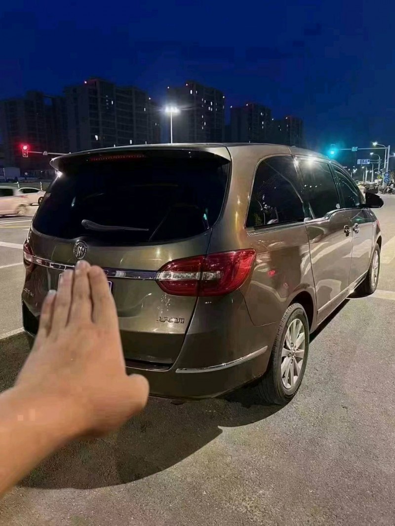 邢台18年别克GL88