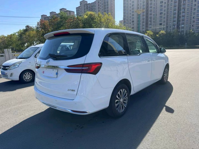 徐州23年别克GL88