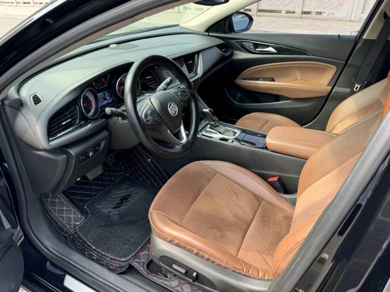 徐州17年别克君威6