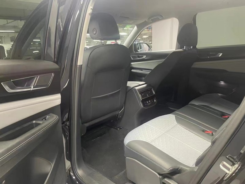 成都22年大众途昂6