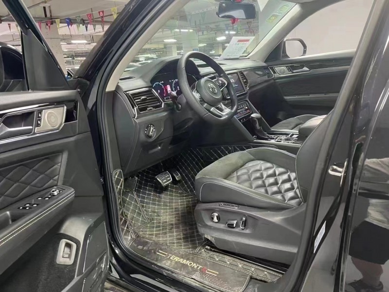 成都20年大众途昂6