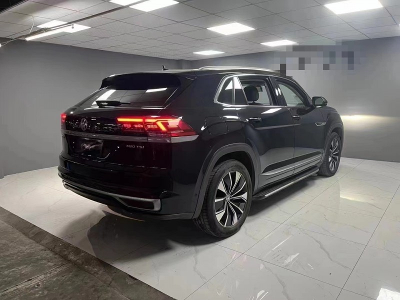 成都20年大众途昂8