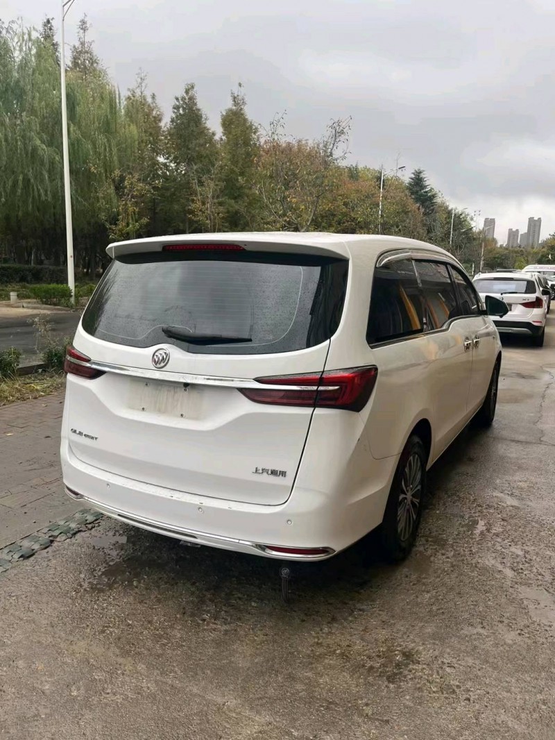 枣庄21年别克GL83