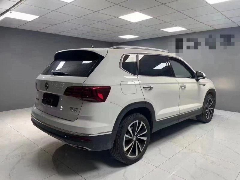 成都21年大众途岳8