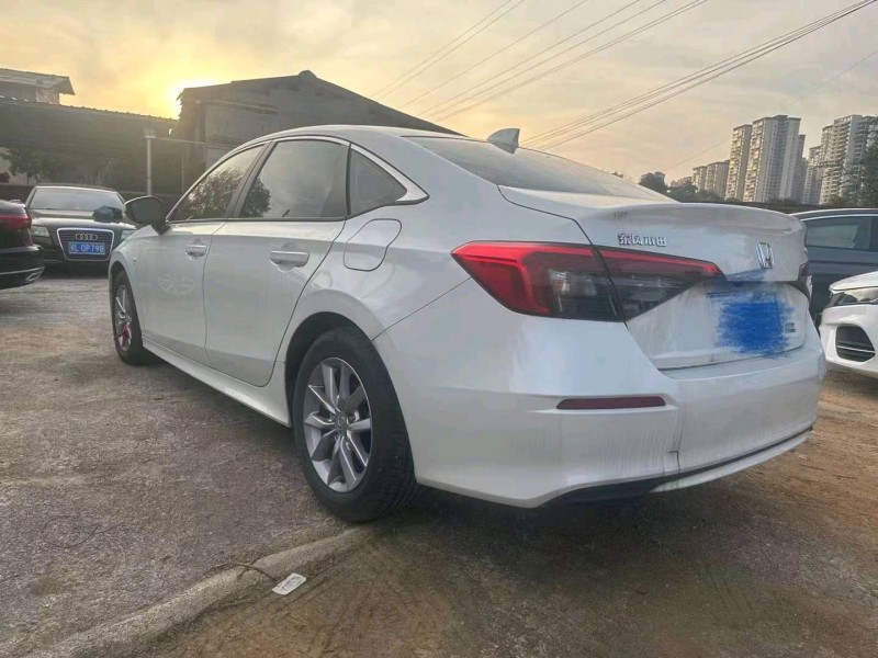 东营22年本田思域2