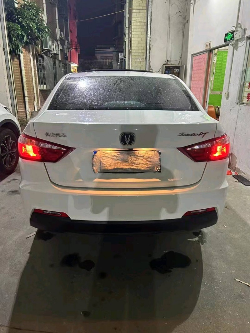 汕头22年长安汽车逸动4