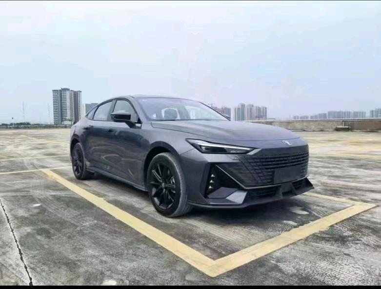 枣庄23年长安汽车UNI-V4