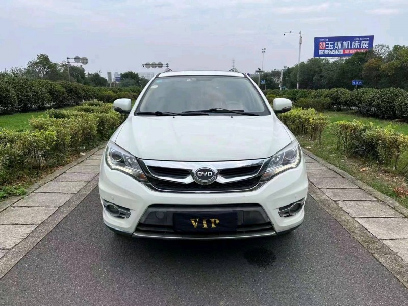 嘉兴16年比亚迪S71