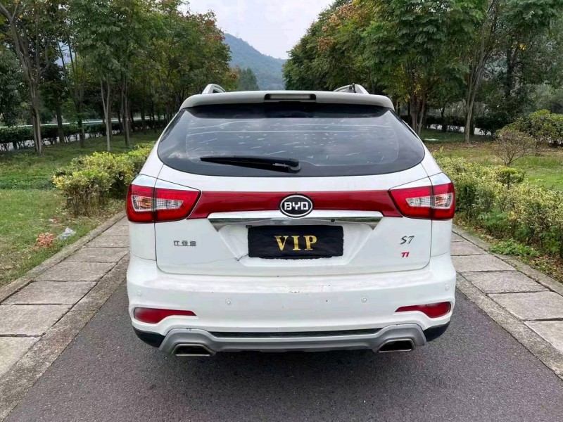 嘉兴16年比亚迪S73