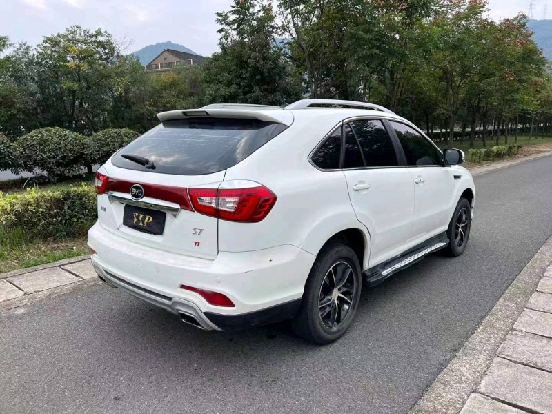 嘉兴16年比亚迪S77