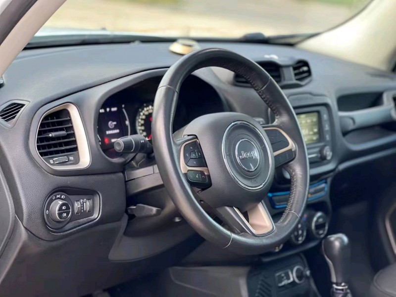 珠海17年Jeep自由侠4