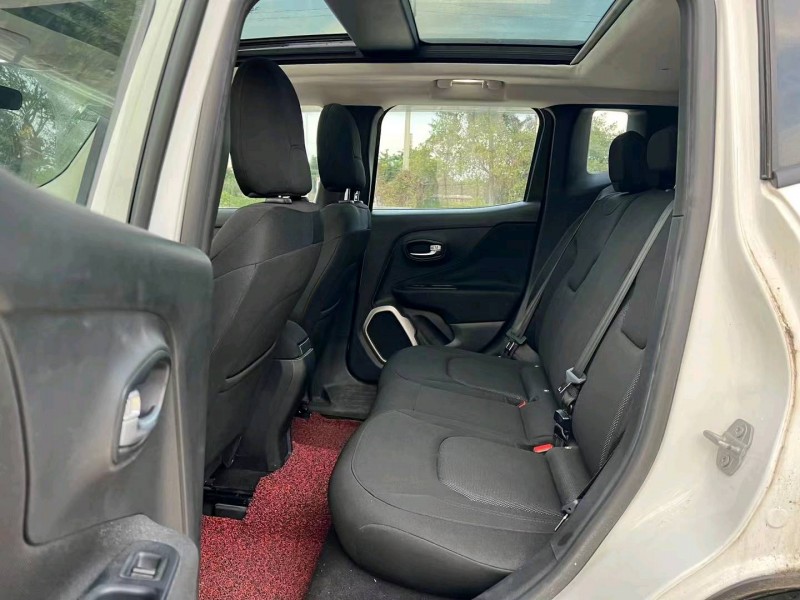 珠海17年Jeep自由侠8