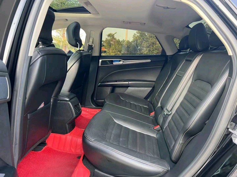 珠海17年福特蒙迪欧8