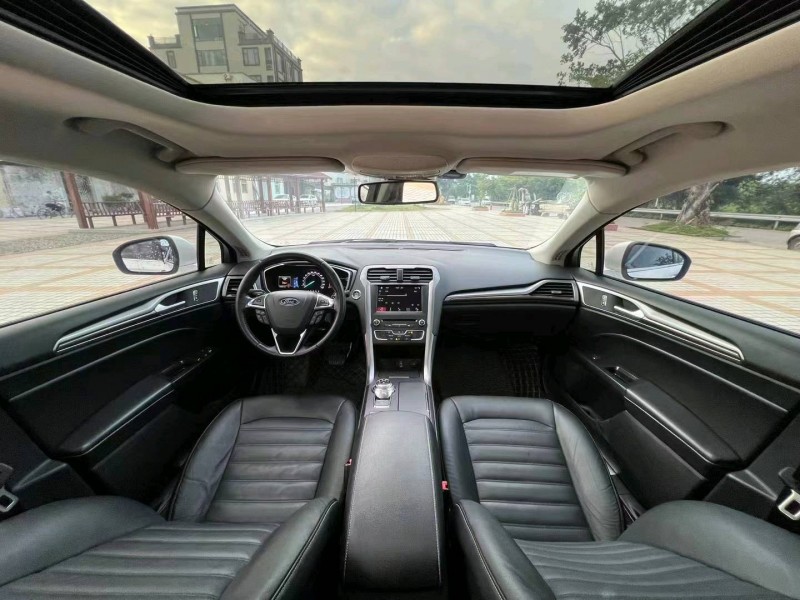 珠海18年福特蒙迪欧6